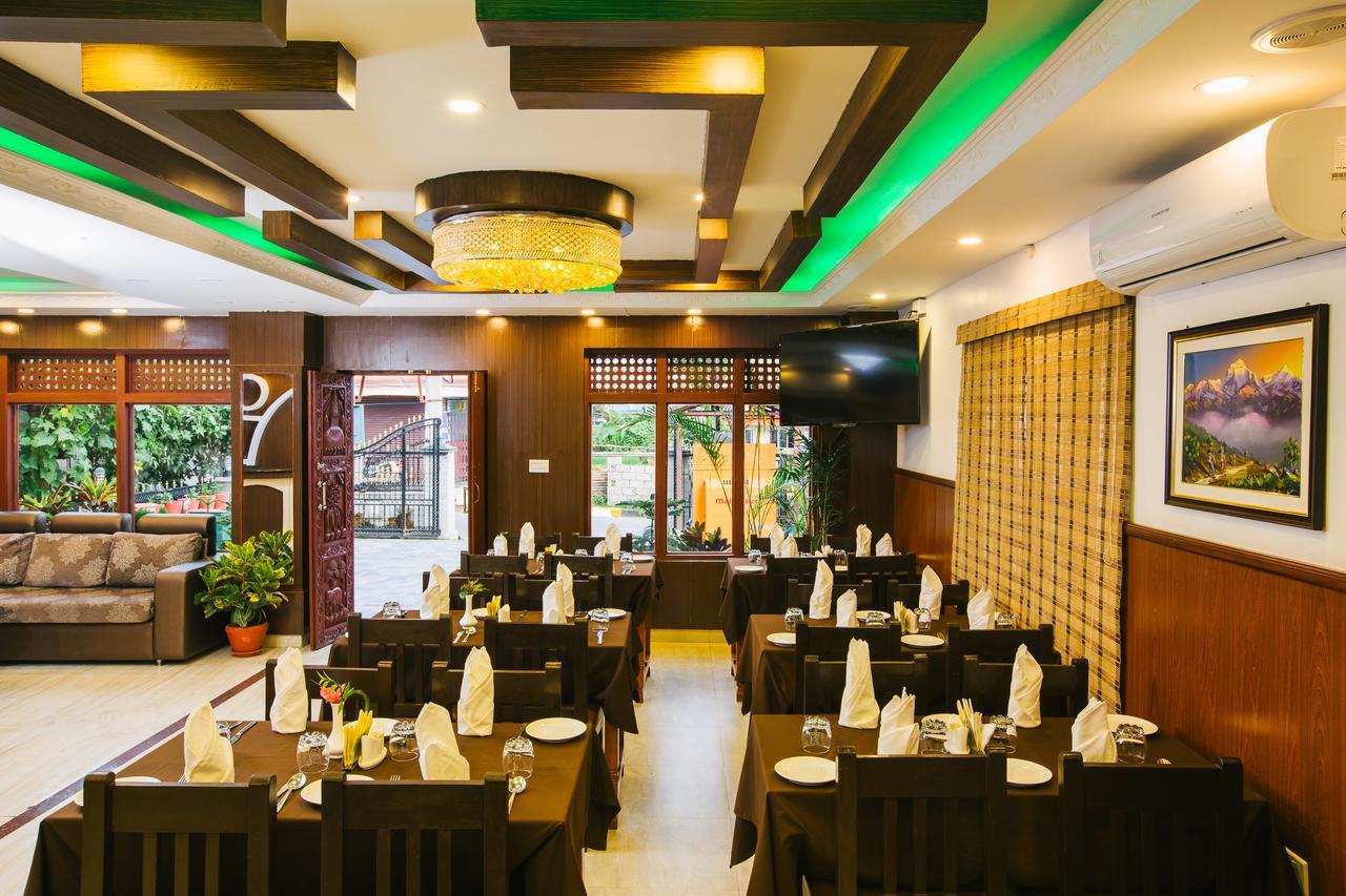 Hotel Romantica Pokhara Zewnętrze zdjęcie