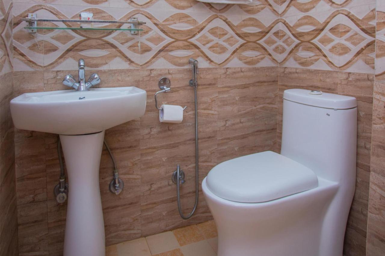 Hotel Romantica Pokhara Zewnętrze zdjęcie