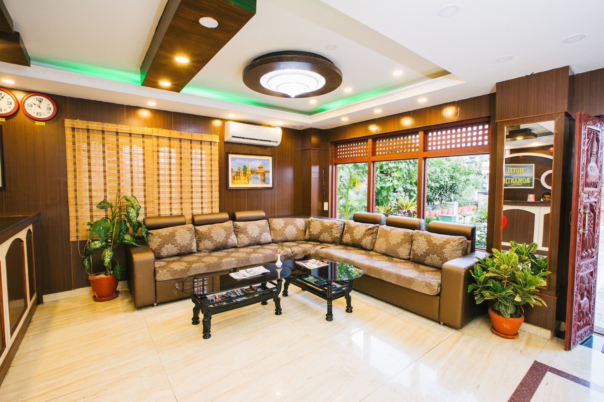 Hotel Romantica Pokhara Zewnętrze zdjęcie